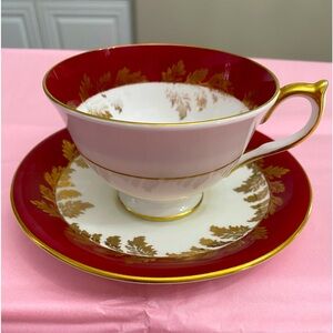 VTG AYNSLEY FINE BONE CHINA RED, WHITE AND GOLD FOOTED TEACUP AND SAUCER